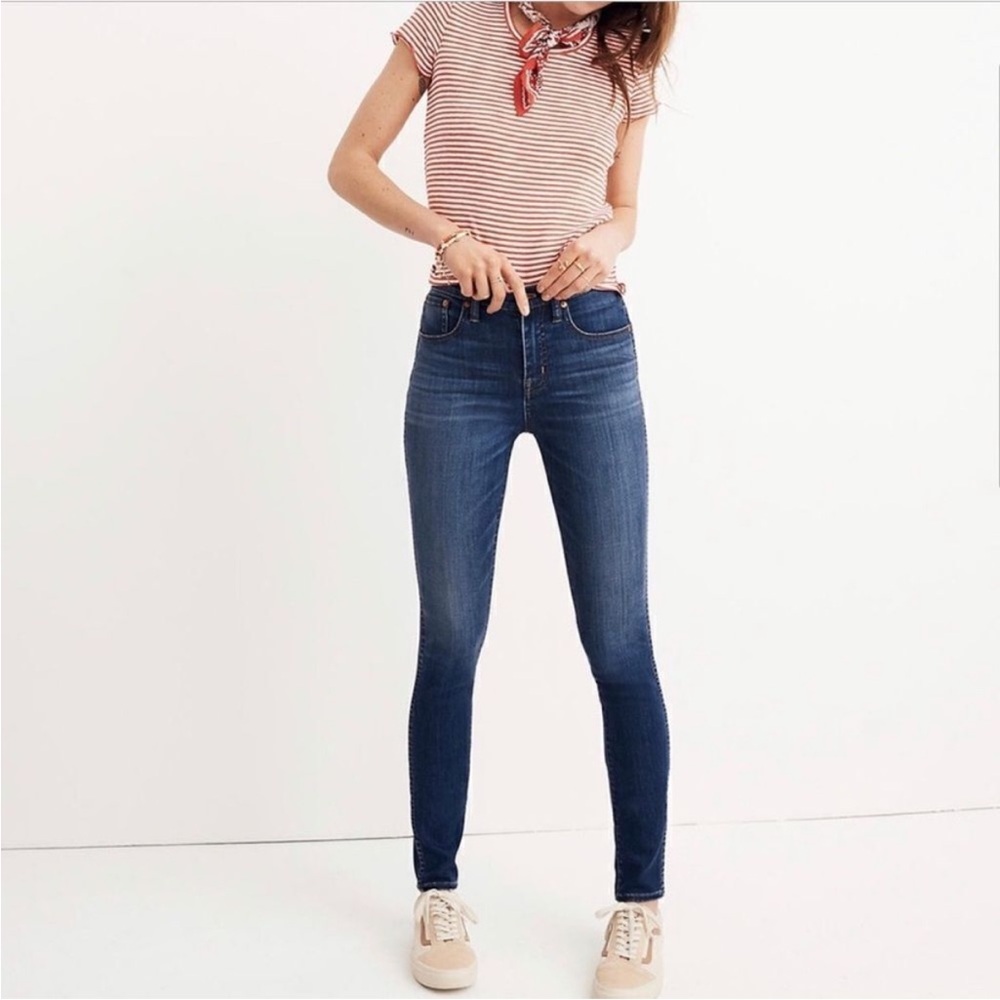 Madewell Women's Skinny Jeans - Dark Blue